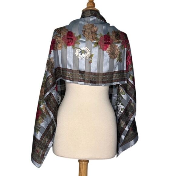 Floral Romantic Silky Scarf Made in Italy Lightweight Girly Rose S14 - Picture 2 of 10